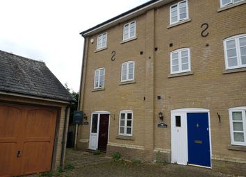 Thumbnail Town house for sale in 1 Kingfisher Court, Earith, Huntingdon, Cambridgeshire