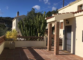 Thumbnail Country house for sale in Molinillo, Yunquera, Málaga, Andalusia, Spain