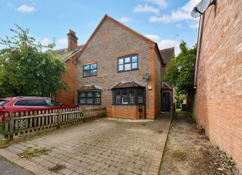 Thumbnail 3 bed detached house for sale in Horseshoe Road, Pangbourne, Reading, Berkshire