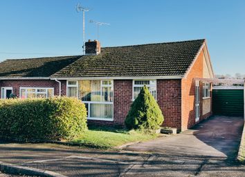 Thumbnail 2 bed bungalow for sale in Mewburn Road, Oxfordshire, Banbury