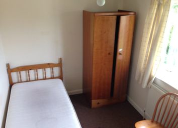 Thumbnail 5 bed shared accommodation to rent in Ferndale Rise, Cambridge