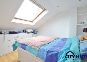 1 Bedrooms Flat to rent in Turnpike Lane, London N8