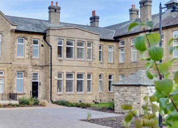 4 Bedrooms Town house for sale in High Royds Drive, Menston, Ilkley LS29
