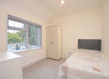 Thumbnail Room to rent in Cumberland Avenue, Farnham Royal, Slough