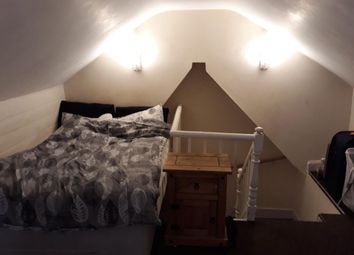5 Bedroom  for rent