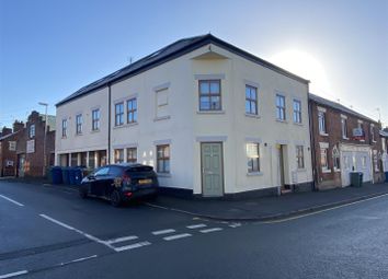 Thumbnail Town house to rent in Oulton Road, Stone