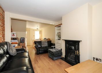 3 Bedroom Terraced house for rent