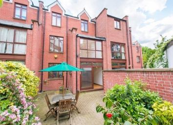 5 Bedrooms Terraced house to rent in Castellain Road, London W9
