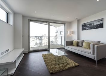 2 Bedrooms Flat to rent in Western Gateway, London E16