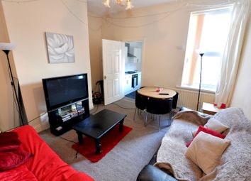 Thumbnail 3 Bedroom Flat To Rent In Bayswater Road Jesmond Newcastle Upon Tyne Thumbnail 3 Bedroom Flat To Rent In Bayswater Road Jesmond Newcastle Upon Tyne