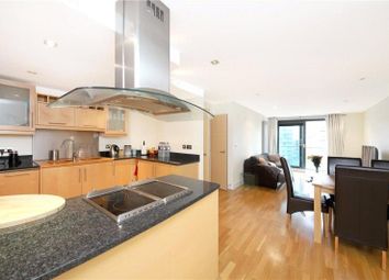 2 Bedrooms Flat to rent in Millharbour, Canary Wharf, London E14