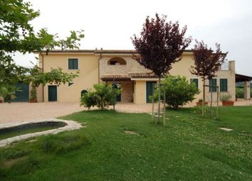 Thumbnail 5 bed property for sale in 63065 Ripatransone, Province Of Ascoli Piceno, Italy