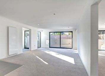 5 Bedroom Detached house for rent