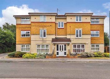 Thumbnail 2 bed flat for sale in Bermondsey Drive, Hull, East Yorkshire