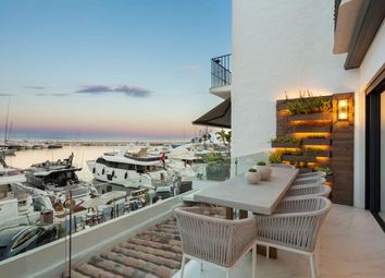 Thumbnail 3 bed apartment for sale in Estepona, Andalusia, Spain