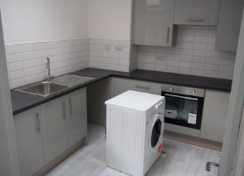 Thumbnail 1 bed flat to rent in Evington Road, Leicester