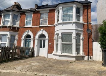 Thumbnail Flat for sale in Arngask Road, London