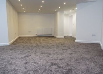 2 Bedrooms Flat to rent in High Street, Atherton, Manchester M46