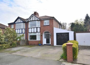 3 Bedrooms Semi-detached house for sale in Tamworth Avenue, Manchester M45