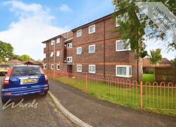 Thumbnail Flat to rent in Orchard Road, Northfleet, Gravesend