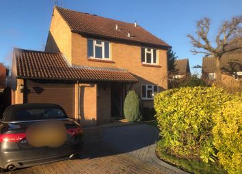 Thumbnail 4 bed detached house to rent in Alterton Close, Woking