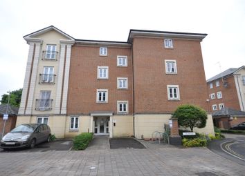 Thumbnail Flat for sale in Brunel Crescent, Swindon, Wiltshire