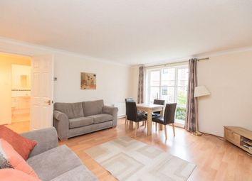 2 Bedrooms Flat to rent in Silvermills, Stockbridge EH3