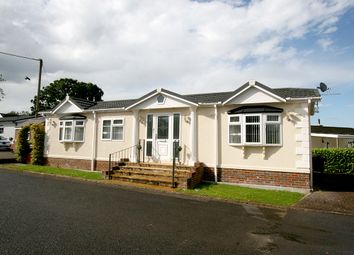 Thumbnail 2 bed mobile/park home for sale in Six Bells Park, Ashford