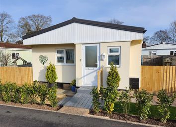 Thumbnail Mobile/park home for sale in Second Avenue, Newport Park, Exeter