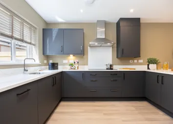 Elgar Park - Briar Kitchen 2