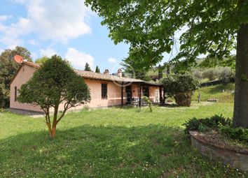 Thumbnail 5 bed villa for sale in Panicale, Perugia, Umbria