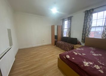 Southall - 3 bed flat to rent