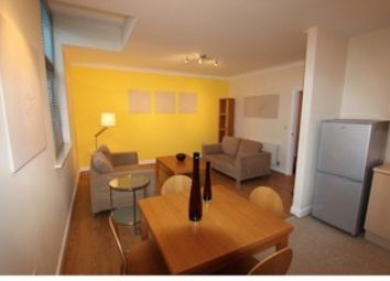 Thumbnail 2 bed flat to rent in Drayton Street, Hulme