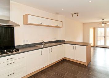 3 Bedroom Semi-detached house for rent