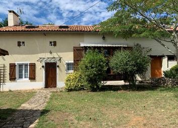 Thumbnail 2 bed property for sale in Maire-Levescault, Deux-S&egrave;vres, France