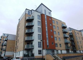 Thumbnail Flat to rent in Lyndon House, Queen Mary Avenue, South Woodford