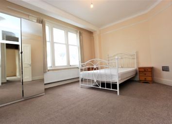 Thumbnail Property to rent in Russell Avenue, London