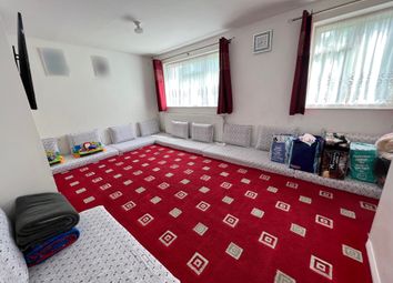Thumbnail 3 bedroom flat to rent in The Brambles, West Drayton