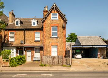 Thumbnail 2 bed flat to rent in Hawks Road, Kingston Upon Thames