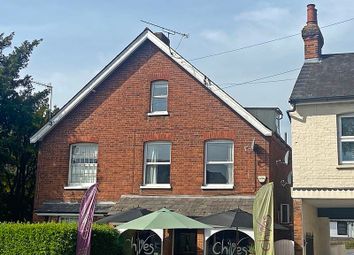 Thumbnail Flat to rent in Station Road, Bourne End