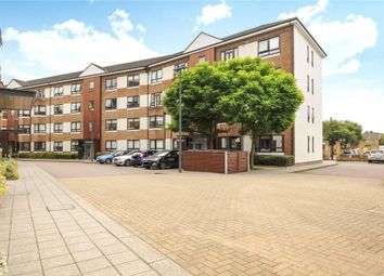Thumbnail 2 bedroom flat to rent in Kew Bridge Court, London