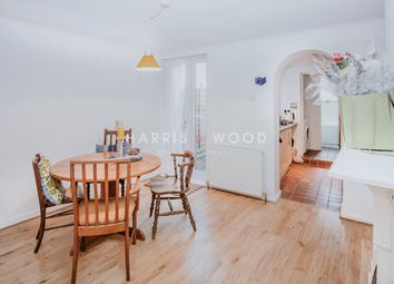 2 Bedroom Terraced house for rent