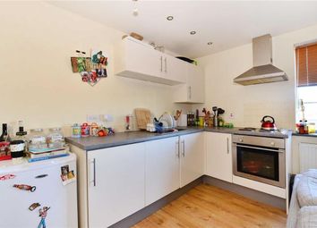Thumbnail 1 bed flat to rent in Foyle Road, Blackheath