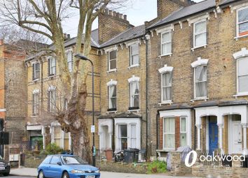 Thumbnail Flat to rent in Cazenove Road, Stoke Newington