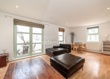 2 Bedrooms Semi-detached house to rent in Buxton Mews, London SW4