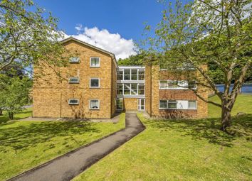 Thumbnail 2 bed flat for sale in Hillside Road, Whyteleafe, Surrey