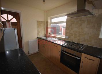 3 Bedrooms Semi-detached house to rent in Estcourt Terrace, Headingley, Leeds LS6
