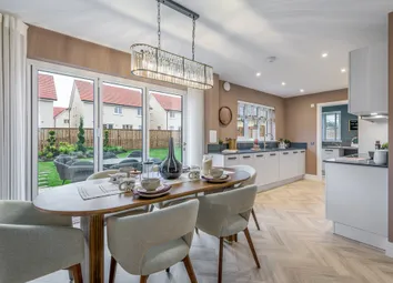 4 Bedroom Showhome | Open Plan Kitchen And Dining Area