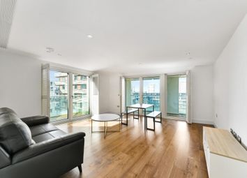 Thumbnail 3 bed flat to rent in Duckman Tower, Lincoln Plaza, Canary Wharf, London