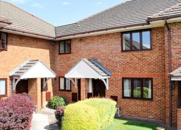 2 Bedrooms Maisonette for sale in Weston Close, Potters Bar EN6